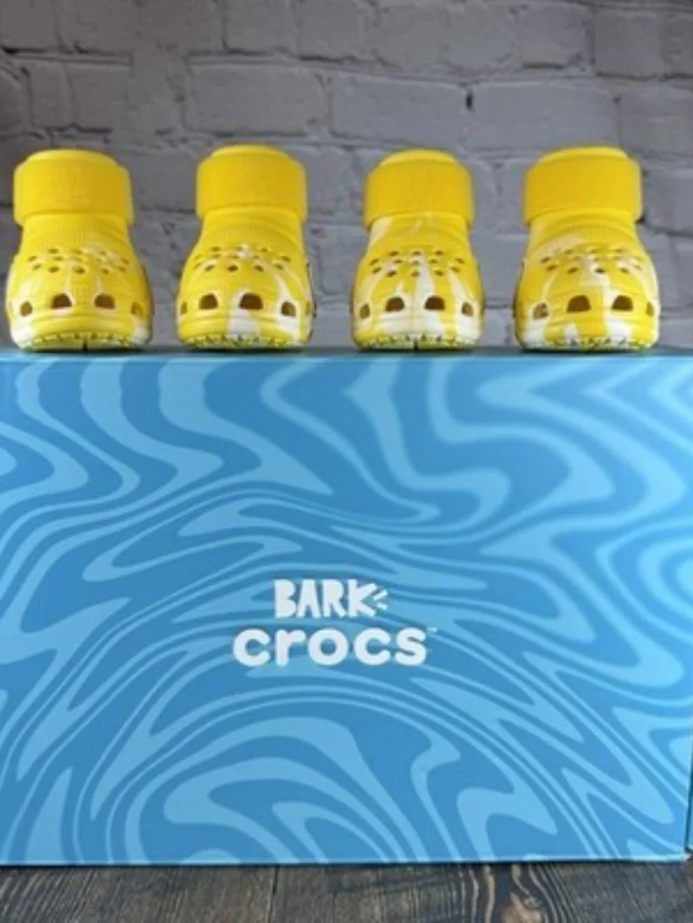 Bark Crocs Pet Dog Boots Rare Yellow Medium - AUTHENTIC - Dog Walk Protect Paws